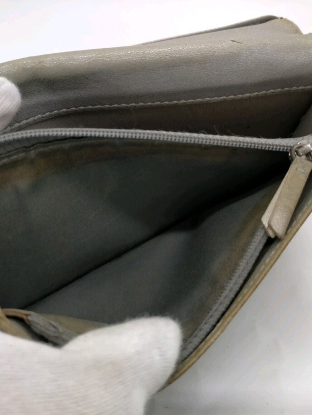 Authentic CHANEL Black Leather Wallet/Clutch - Picture 17 of 17